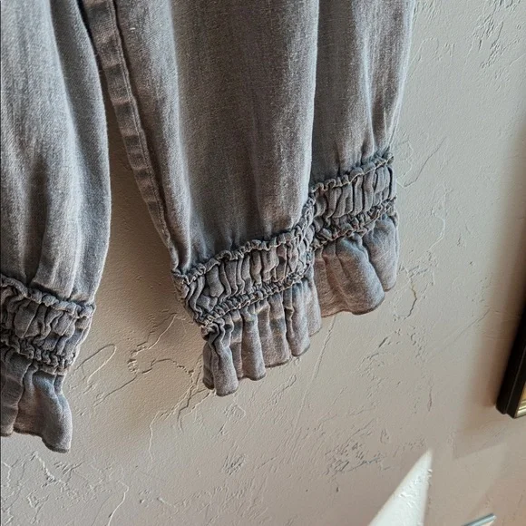Hearts Desire by Mary Tan/grey Linen Pants with Ruffle Hem. Size medium - Picture 4 of 7